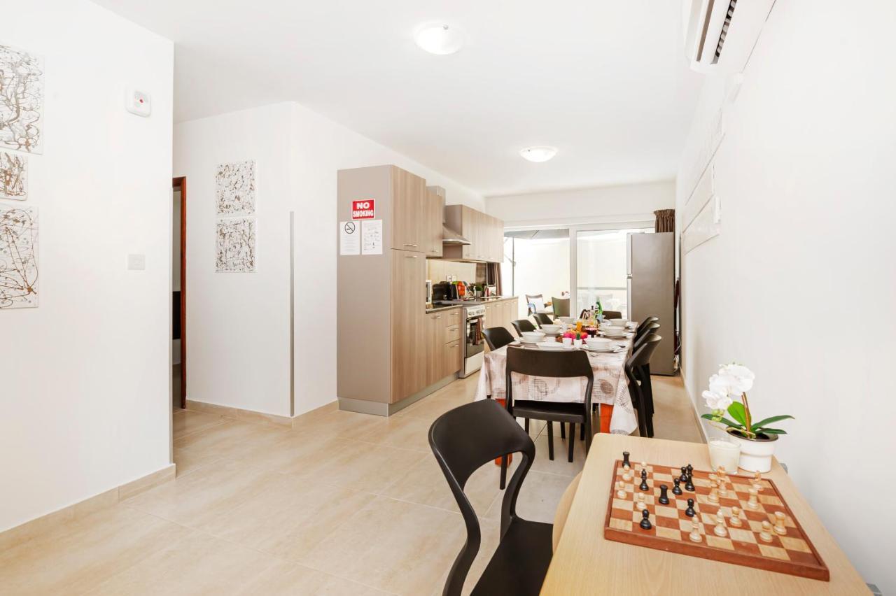 Summer Breeze 3 Bedroom Family Maisonette With Sunny Terrace In Mellieha - By Getawaysmalta Esterno foto