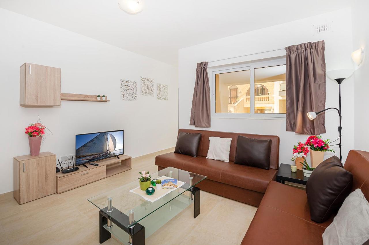 Summer Breeze 3 Bedroom Family Maisonette With Sunny Terrace In Mellieha - By Getawaysmalta Esterno foto