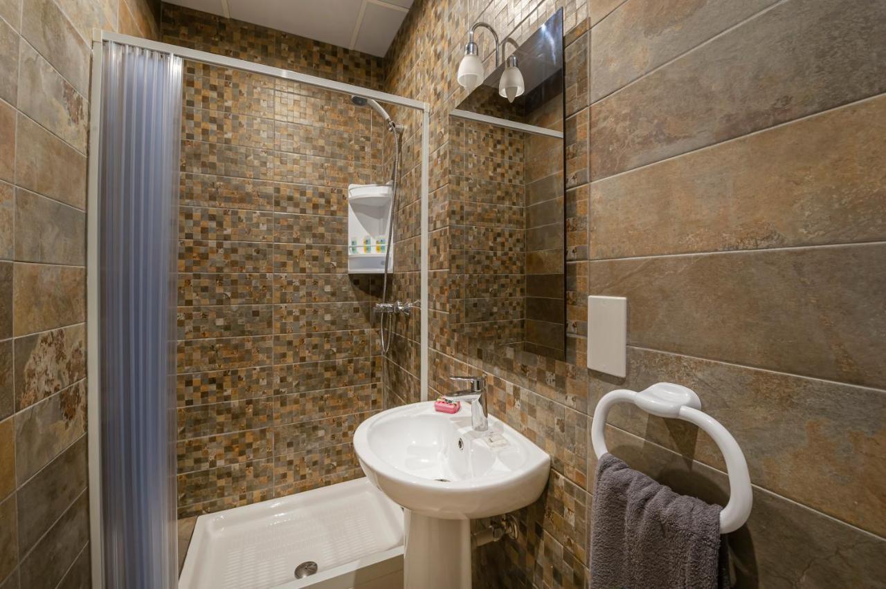 Summer Breeze 3 Bedroom Family Maisonette With Sunny Terrace In Mellieha - By Getawaysmalta Esterno foto